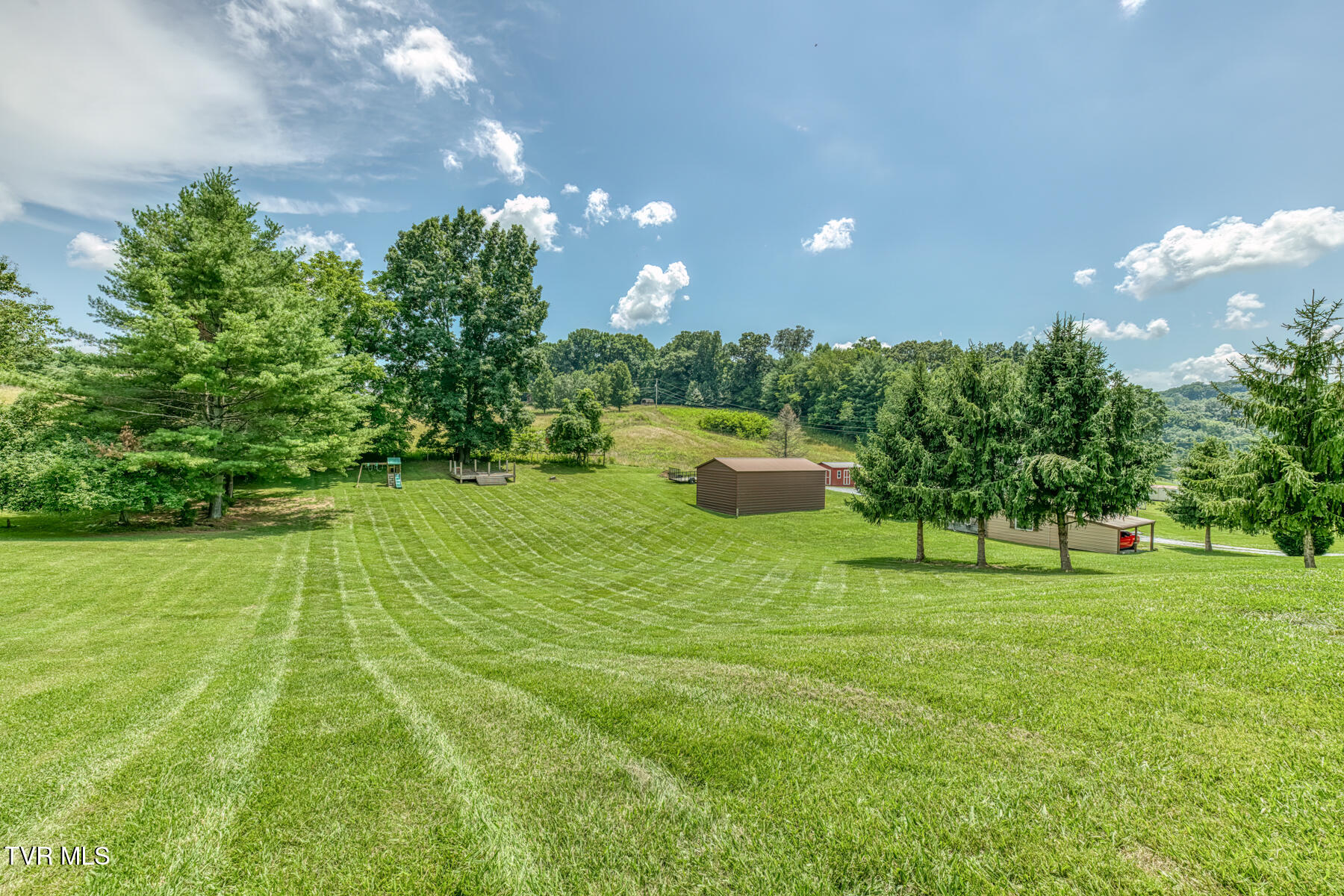 428 Hickory Hills Road Church Hill, TN 37642 - Photo 37 of 37 428 Hickory Hills Rd-37