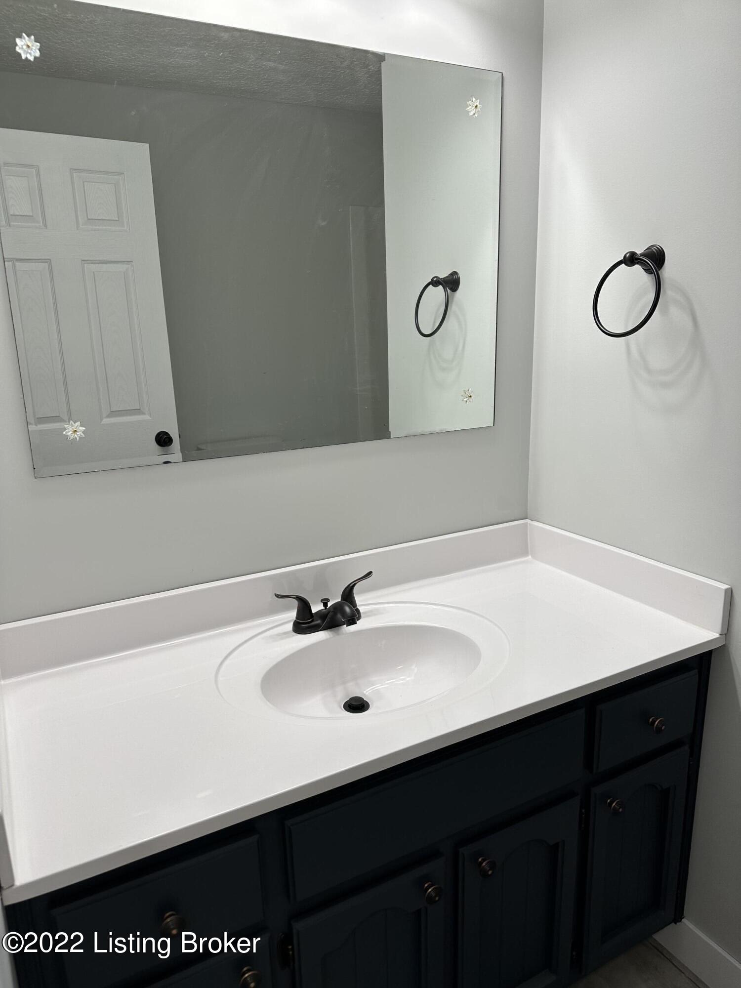 537 Claggett Road Leitchfield, KY 42754 - Photo 11 of 19 EA2DEBAA-A189-4232-9949-25ACB5D671C1