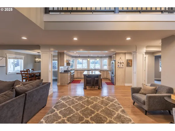 $1,300,000 | 35645 Southeast Dunn Road, Boring, OR 97009