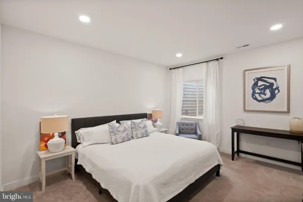 $1,999,999 | 39391 Saddleridge Lane, Aldie, VA 20105