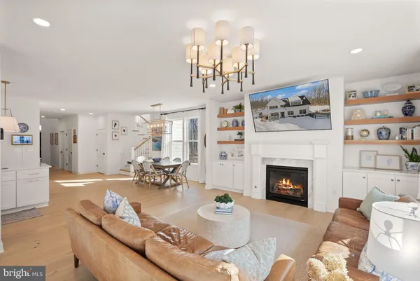 $1,999,999 | 39391 Saddleridge Lane, Aldie, VA 20105