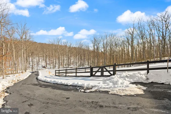 $1,999,999 | 39391 Saddleridge Lane, Aldie, VA 20105