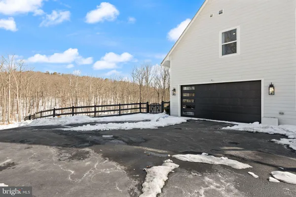 $1,999,999 | 39391 Saddleridge Lane, Aldie, VA 20105