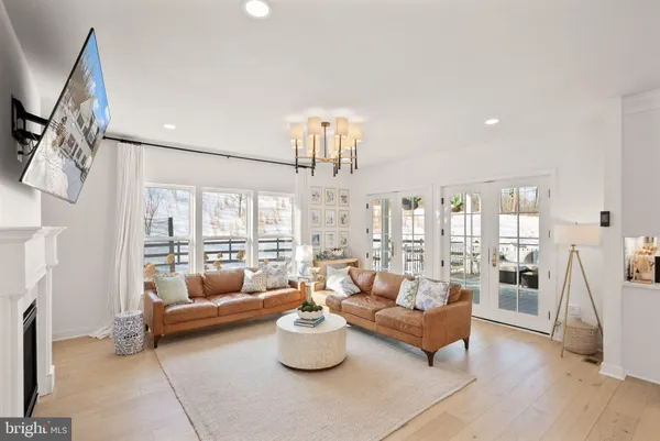 $1,999,999 | 39391 Saddleridge Lane, Aldie, VA 20105