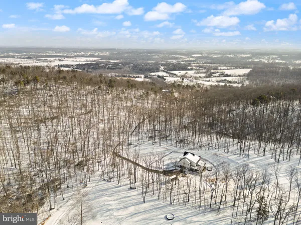 $1,999,999 | 39391 Saddleridge Lane, Aldie, VA 20105