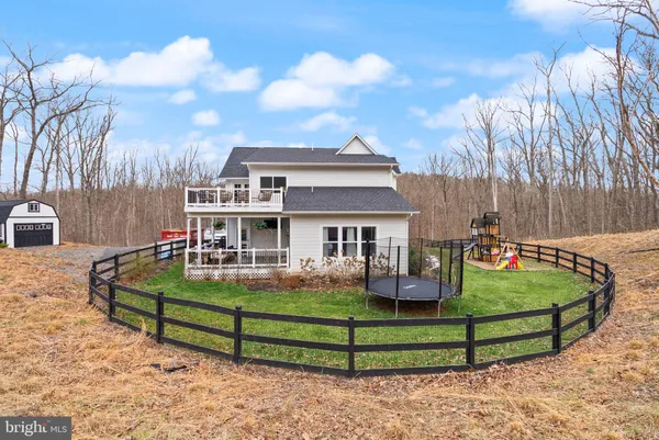 $1,999,999 | 39391 Saddleridge Lane, Aldie, VA 20105
