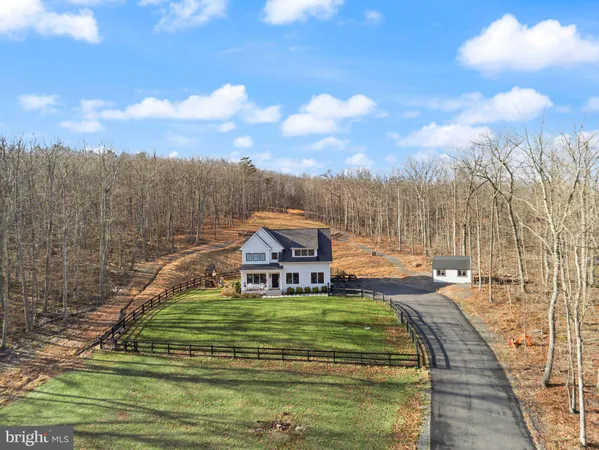 $1,999,999 | 39391 Saddleridge Lane, Aldie, VA 20105