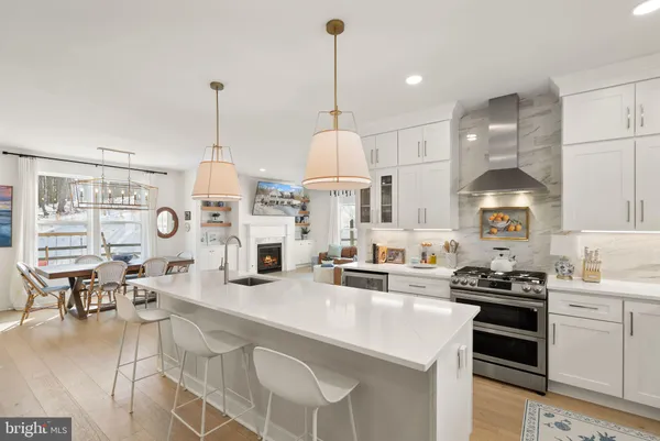 $1,999,999 | 39391 Saddleridge Lane, Aldie, VA 20105