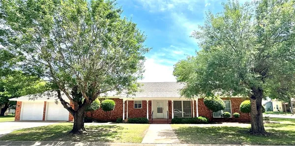 $289,900 | 211 Spill Street, Winters, TX 79567