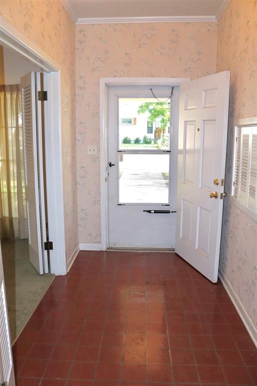 211 Spill Street Winters, TX 79567 - Photo 11 of 40