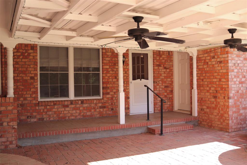 211 Spill Street Winters, TX 79567 - Photo 28 of 40