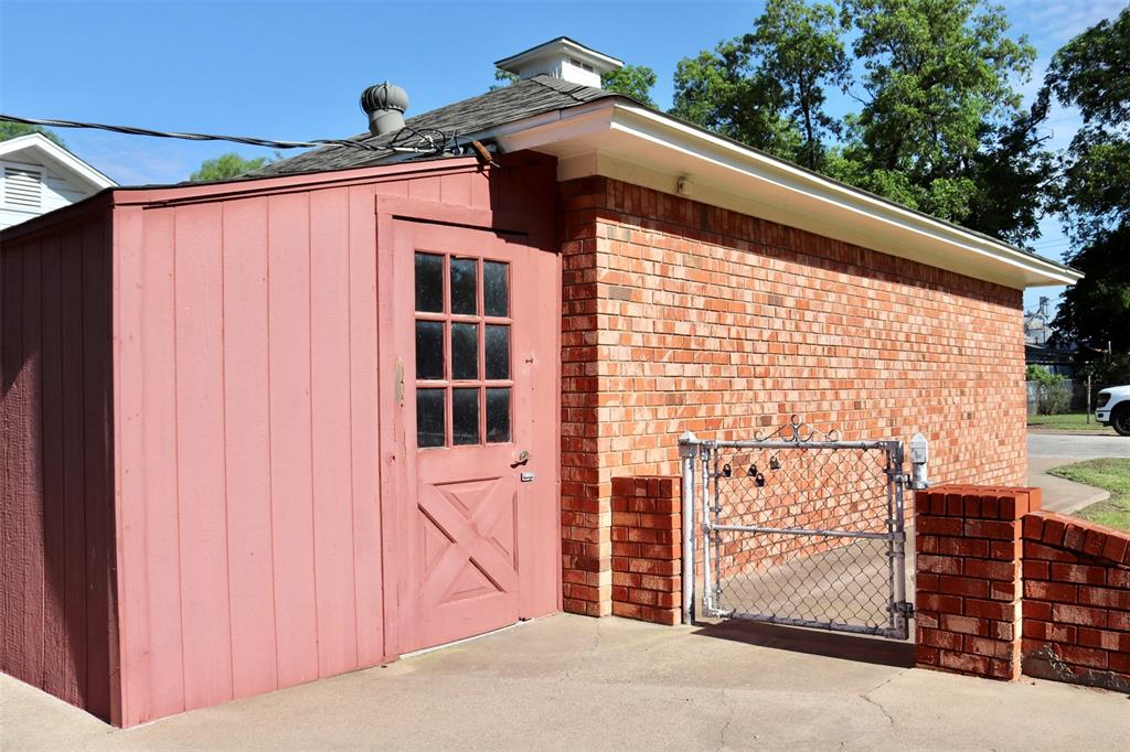 211 Spill Street Winters, TX 79567 - Photo 32 of 40