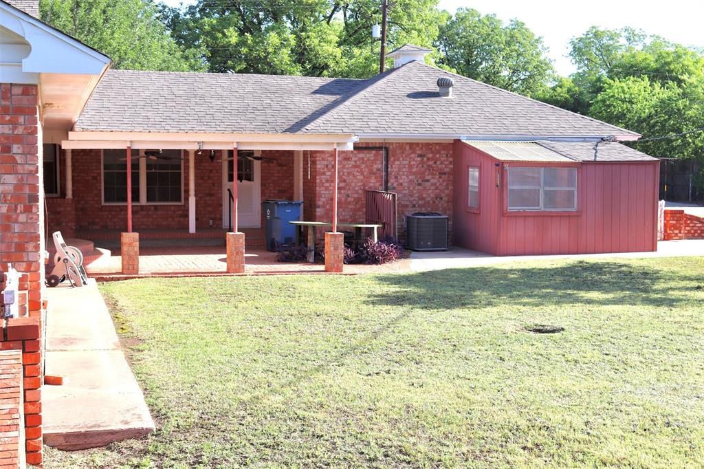 211 Spill Street Winters, TX 79567 - Photo 35 of 40