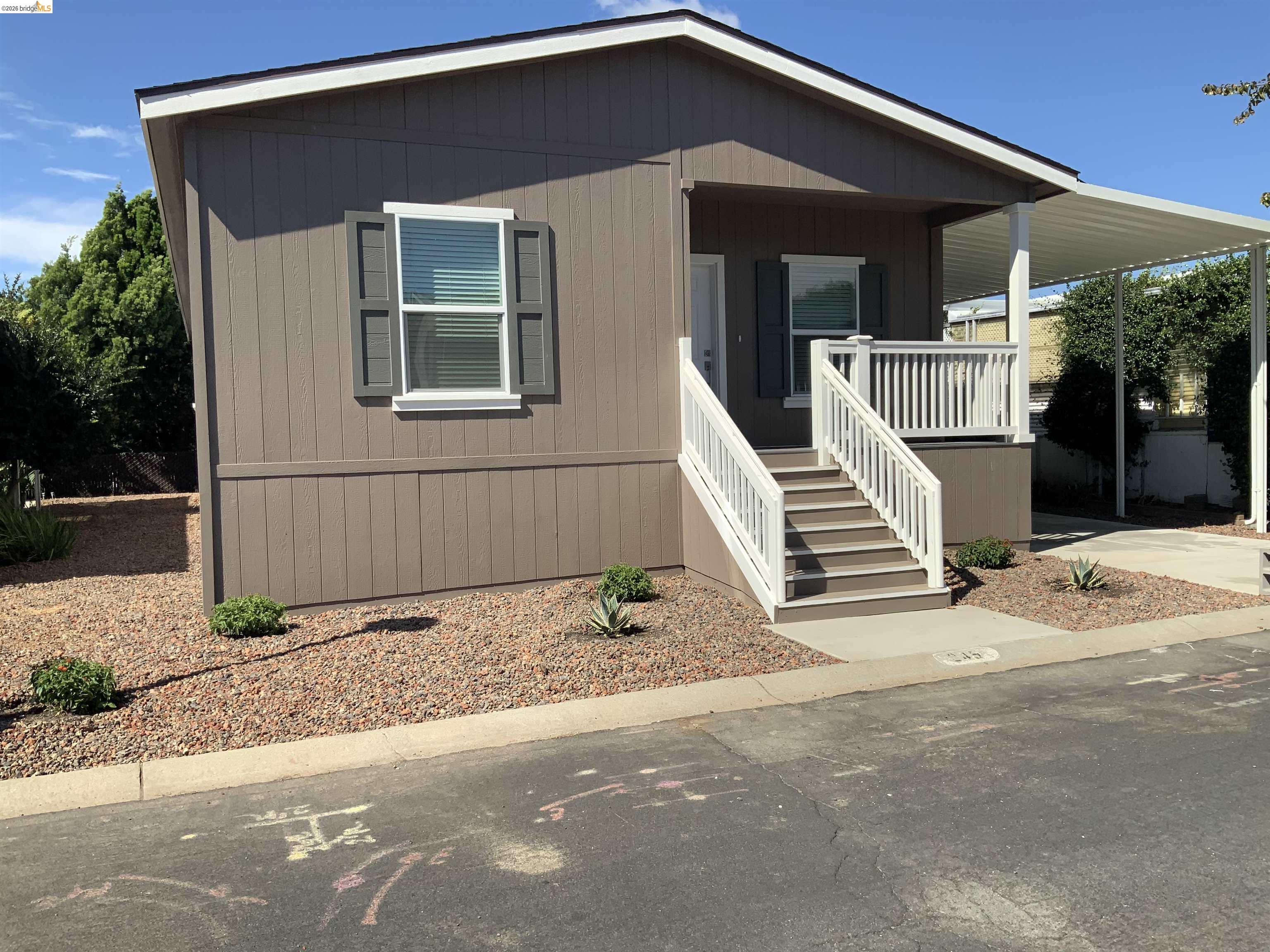 245 Aloha Way Pittsburg, CA 94565 - Photo 2 of 35 Gallery Image 2