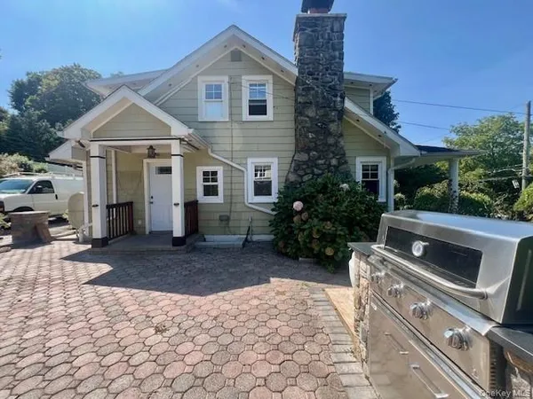 $3,300 | 330 Bucks Hollow Road, Unit A, Mahopac, NY 10541