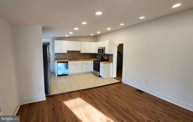 $299,900 | 1303 Newport Gap Pike, Wilmington, DE 19804