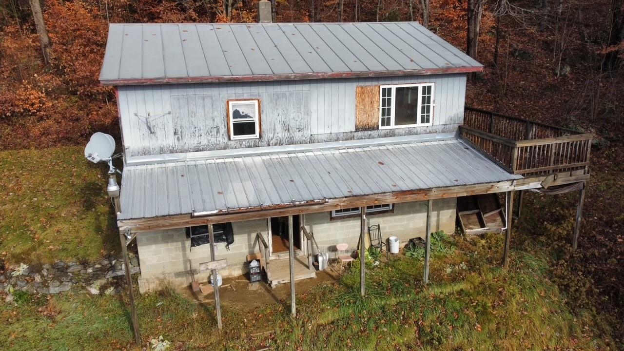 65 Jerusalem Hill Rochester, VT 05767 - Photo 4 of 31 Gallery Image 4