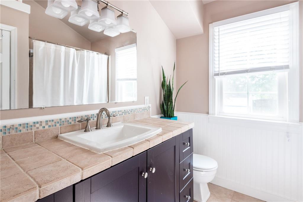 10208 Hopkins Road Chester, VA 23831 - Photo 14 of 27 Gallery Image 14
