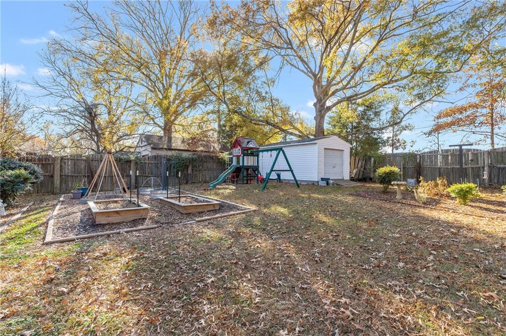 10208 Hopkins Road Chester, VA 23831 - Photo 22 of 27 Gallery Image 22