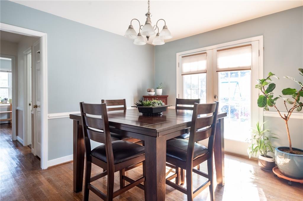 10208 Hopkins Road Chester, VA 23831 - Photo 9 of 27 Dining Room