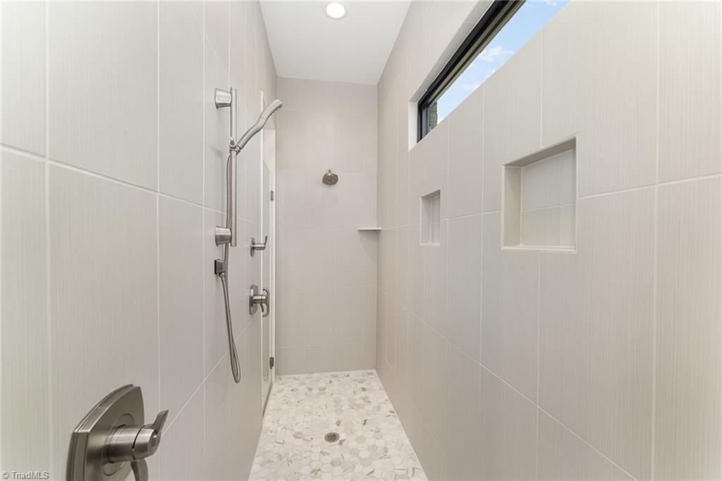 7607 Pemberly Court Oak Ridge, NC 27310 - Photo 29 of 50