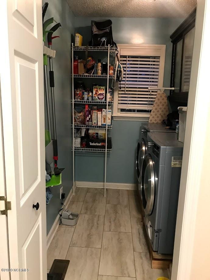 216 Stony Branch Road New Bern, NC 28562 - Photo 24 of 24 laundry rm