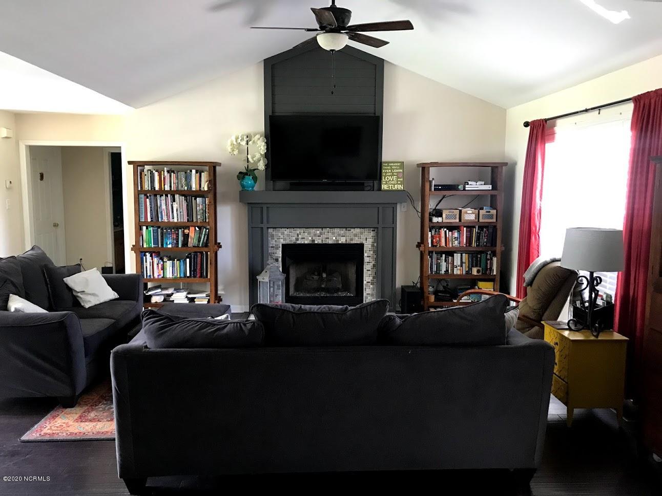 216 Stony Branch Road New Bern, NC 28562 - Photo 4 of 24 LR