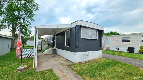$39,900 | 185 Laurelwood Avenue, Lockport Town, NY 14094