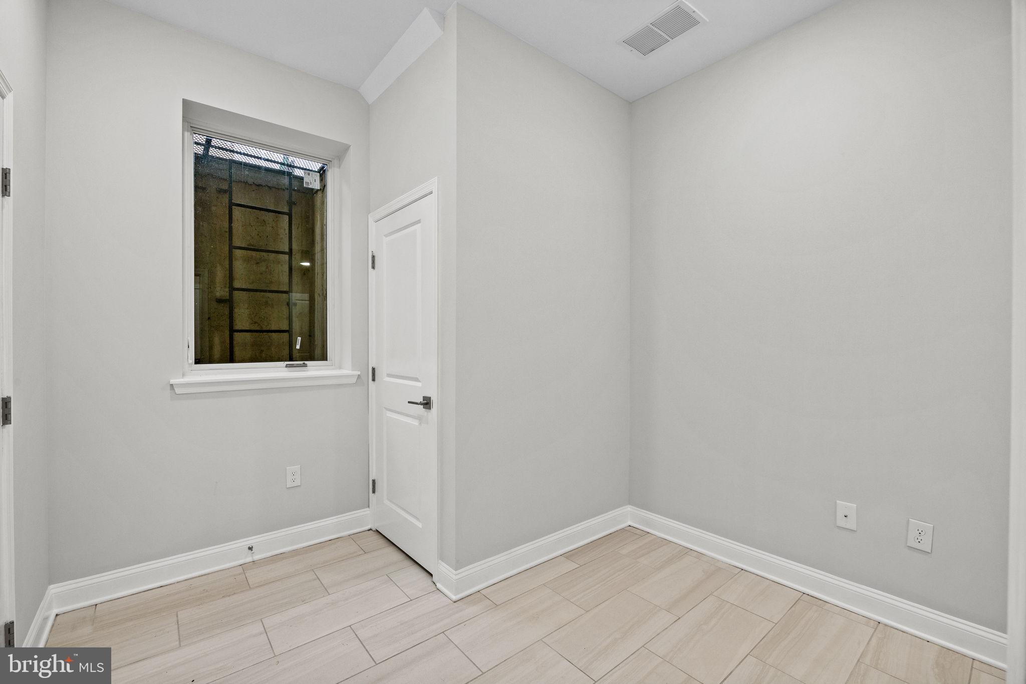 1638 South 2nd Street Philadelphia, PA 19148 - Photo 41 of 48 Gallery Image 41