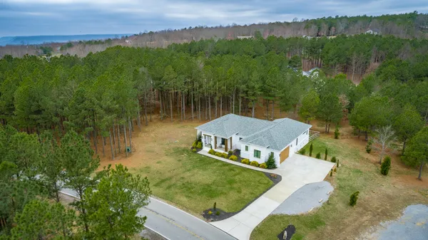 $925,000 | 2275 River Bluffs Drive, Jasper, TN 37347