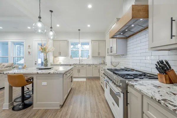 $925,000 | 2275 River Bluffs Drive, Jasper, TN 37347