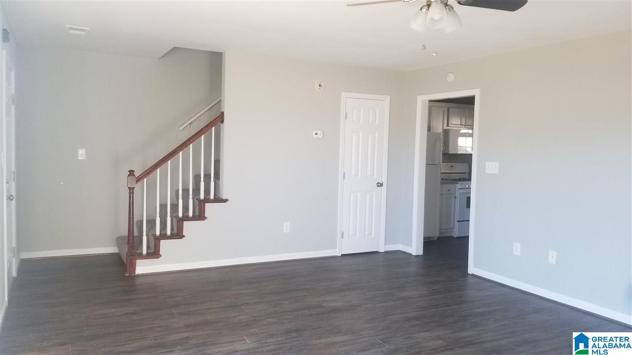 313 Rocky Ridge Circle Helena, AL 35080 - Photo 3 of 17