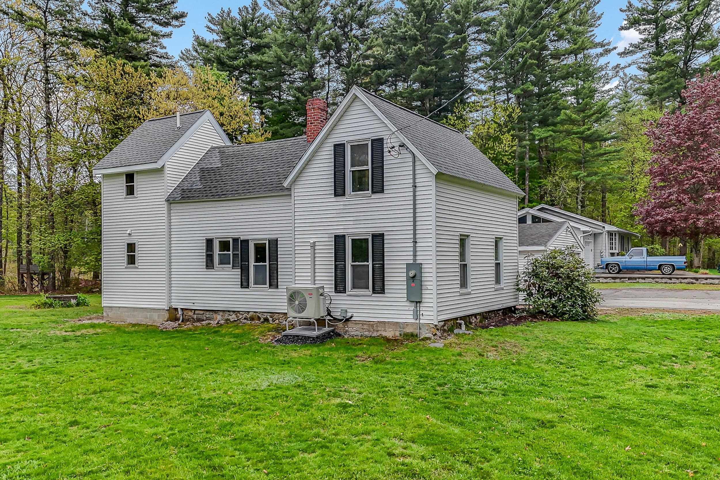 1299 Lake Shore Road Manchester, NH 03109 - Photo 24 of 35