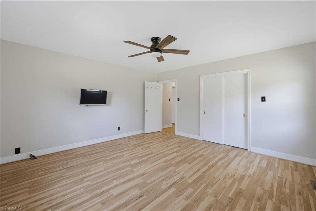 1327 Cox Avenue High Point, NC 27263 - Photo 27 of 49