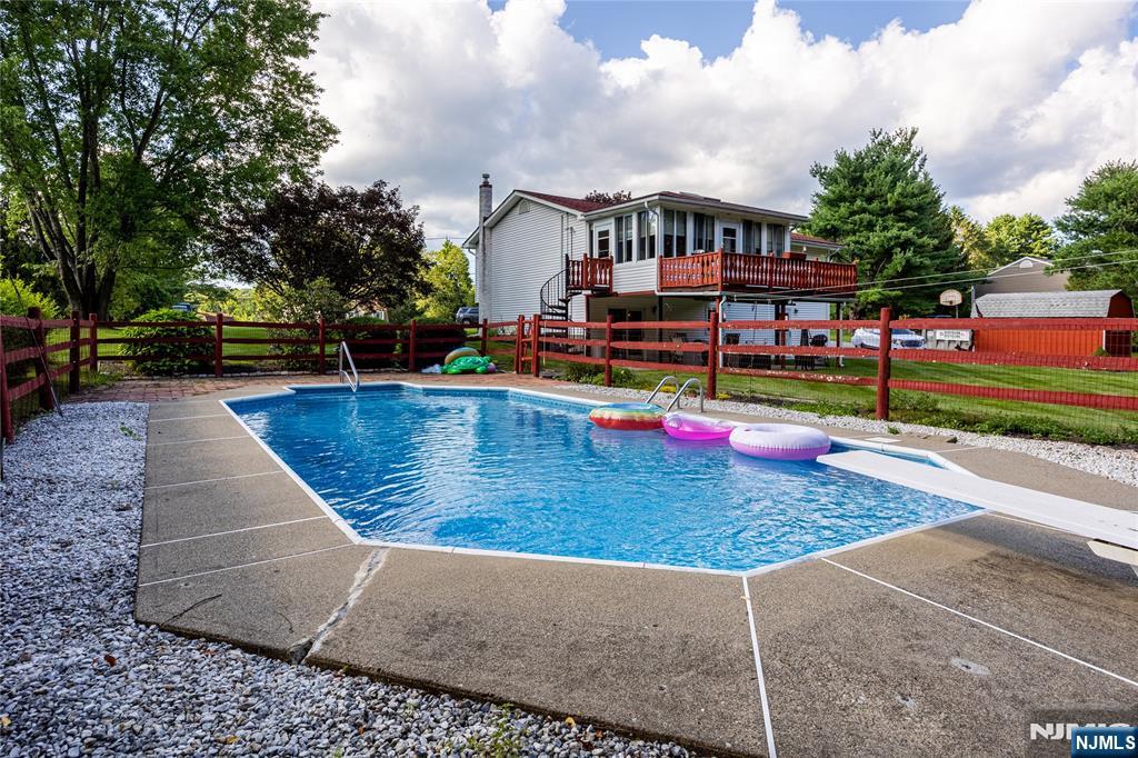 3 Sawmill Road Vernon, NJ 07460 - Photo 19 of 38 Gallery Image 19