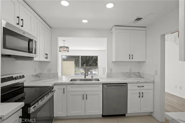 $469,900 | 4719 Knickerbocker Lane, Riverside, CA 92501