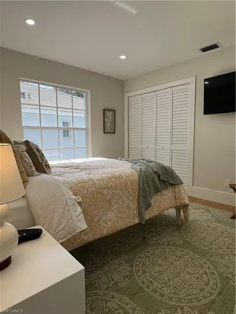 $6,500 | 7087 Barrington Circle, Unit 201, Naples, FL 34108