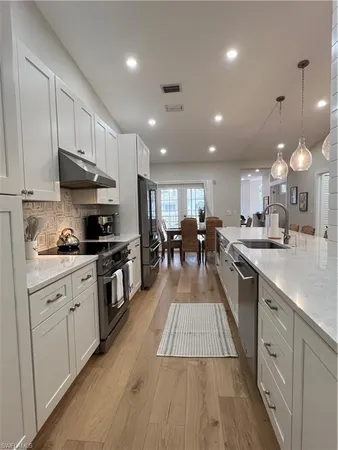 $6,500 | 7087 Barrington Circle, Unit 201, Naples, FL 34108