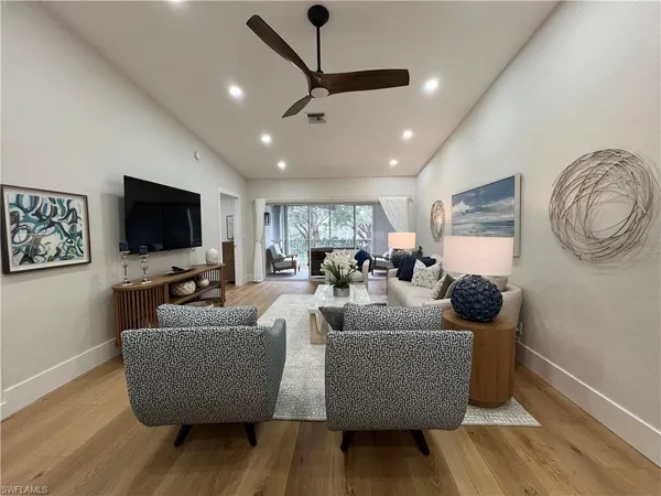 $6,500 | 7087 Barrington Circle, Unit 201, Naples, FL 34108