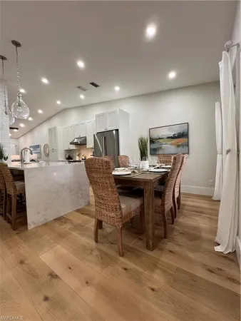$6,500 | 7087 Barrington Circle, Unit 201, Naples, FL 34108