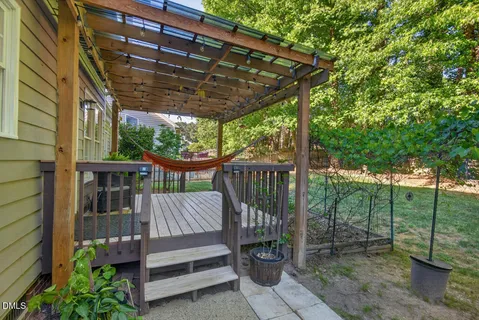 $689,000 | 115 Lonebrook Drive, Chapel Hill, NC 27516
