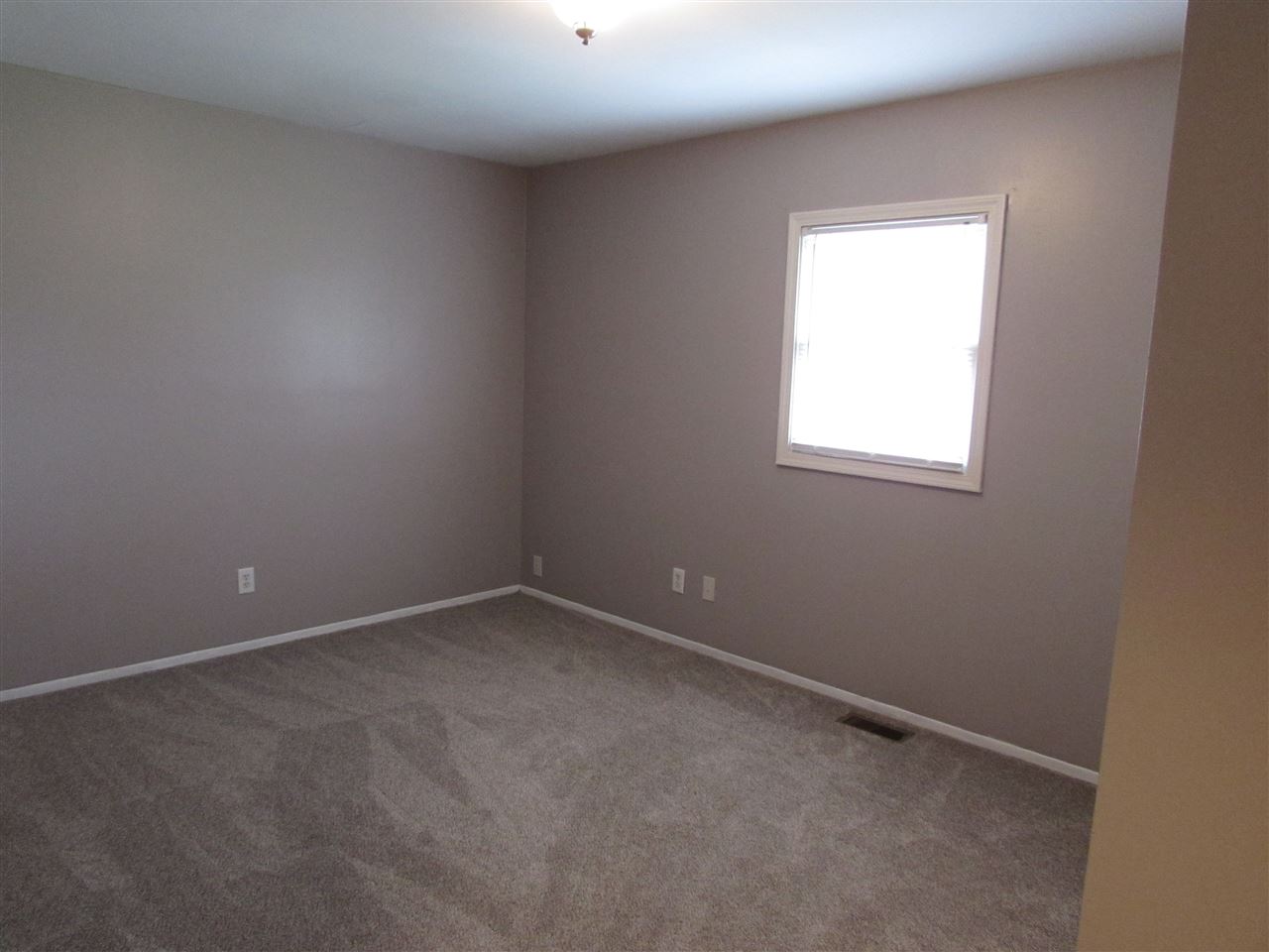 3236 Grant Rochester, MI 48309 - Photo 19 of 33 31346555-22.JPG