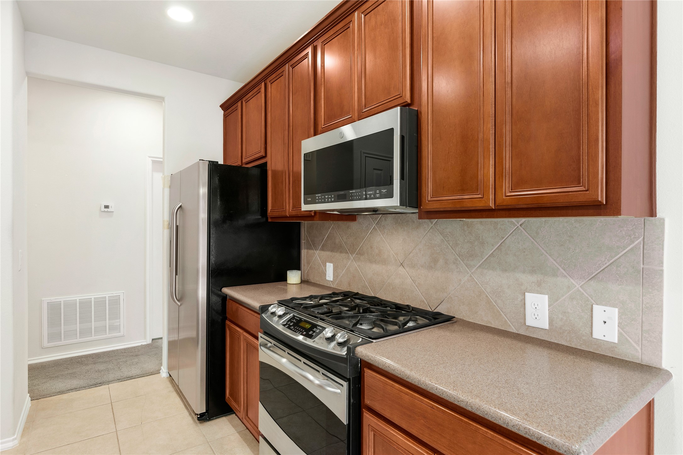 13600 Breton Ridge Street, Unit 18A Houston, TX 77070 - Photo 7 of 22