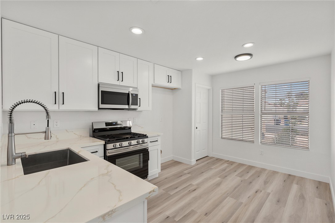 884 Adobe Flat Drive Henderson, NV 89011 - Photo 12 of 26