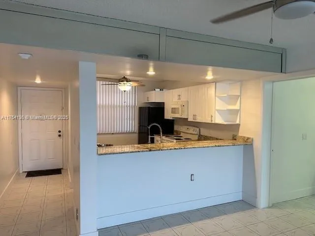 $290,000 | 1524 Whitehall Drive, Unit 102, Davie, FL 33324