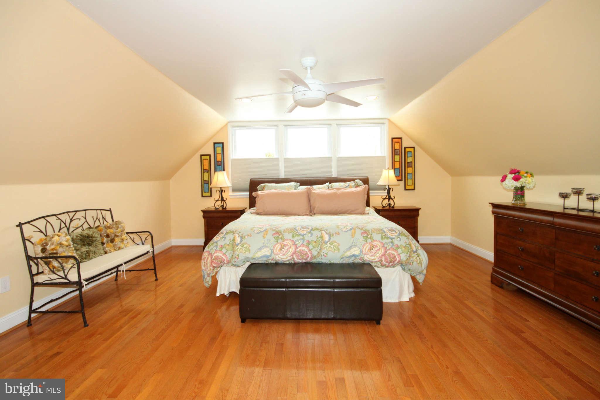 13112 Poplar Tree Road Fairfax, VA 22033 - Photo 13 of 29 Bedroom