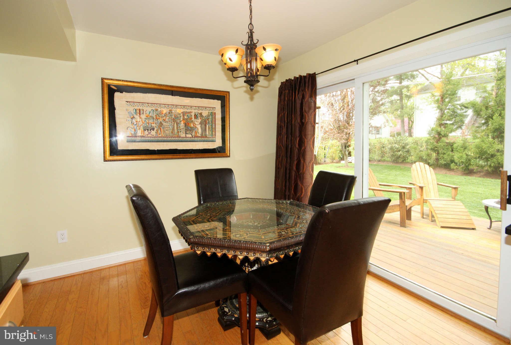 13112 Poplar Tree Road Fairfax, VA 22033 - Photo 7 of 29 Dining Room