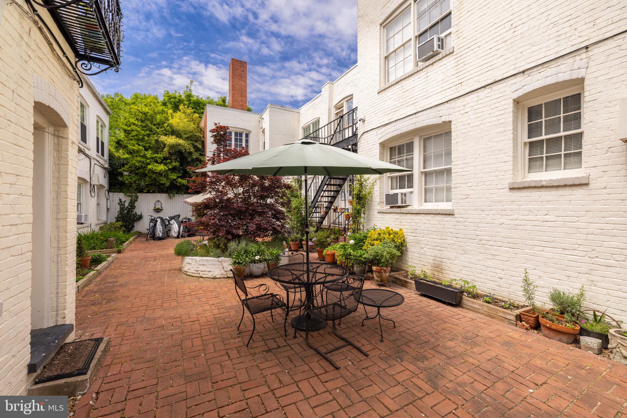 1404 26th Street Northwest, Unit 2 Washington, DC 20007 - Photo 20 of 25