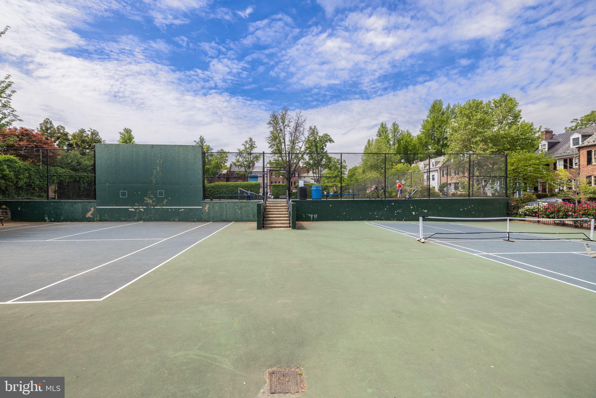 1404 26th Street Northwest, Unit 2 Washington, DC 20007 - Photo 23 of 25