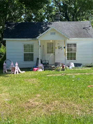 $79,900 | 810 West Washington Street, St. James, MO 65559